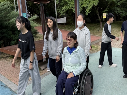[친화마을1팀] 함께해서 더 즐겁고, 함께할수록 가...